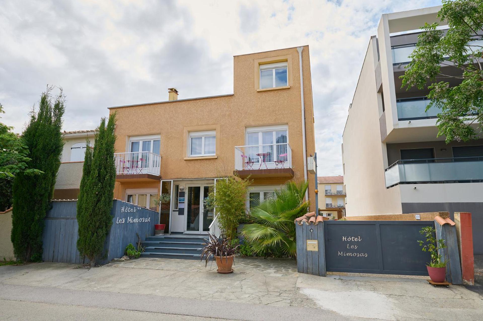 Hotel Les Mimosas Argeles-sur-Mer Exterior photo